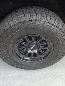 17 X 8.5 Method Race Wheels Mr 323 Gloss Black