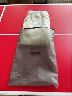 Light oat essential shorts fear of good