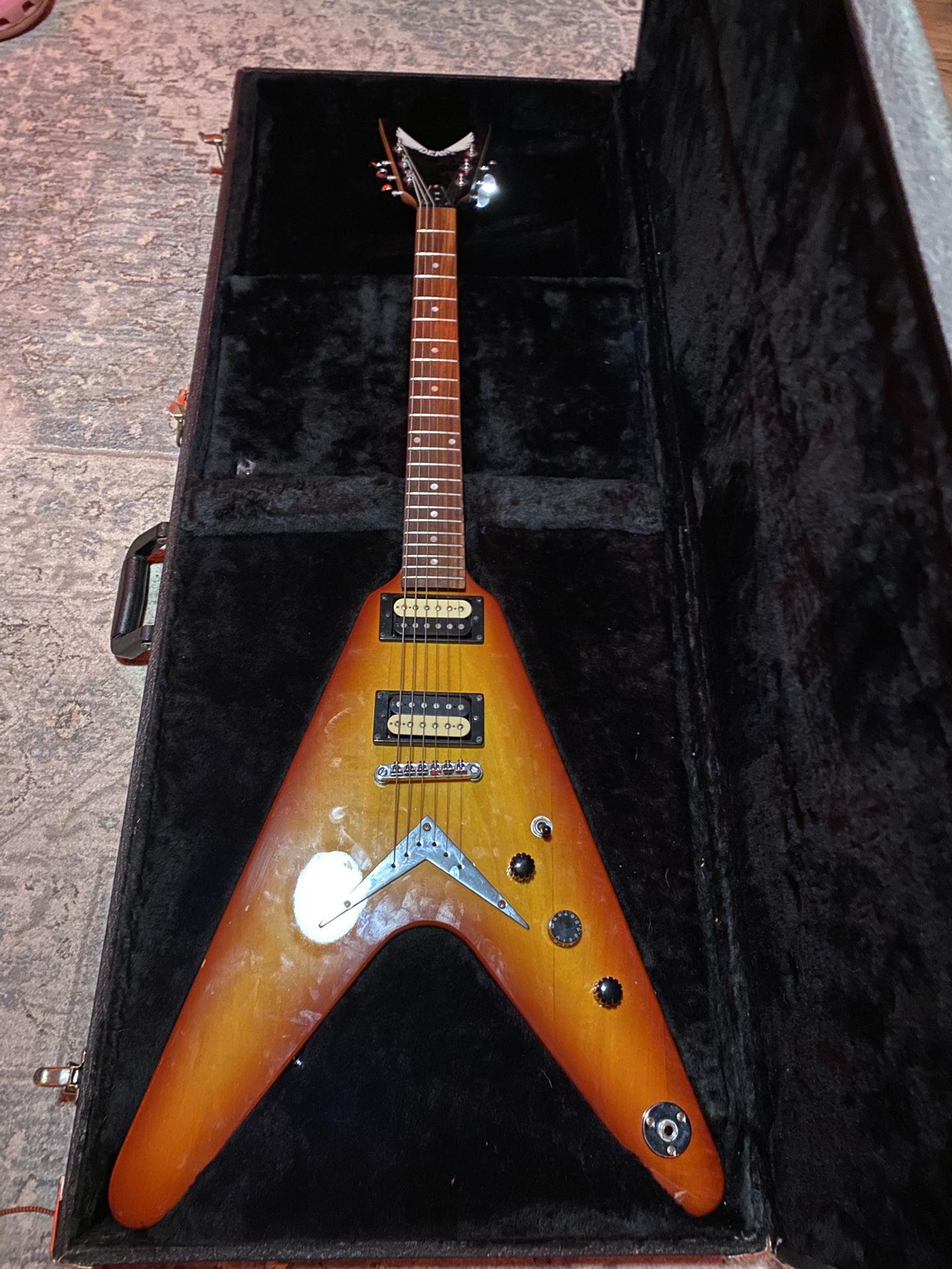 Tone Sun Burst Dean Flying V With Case