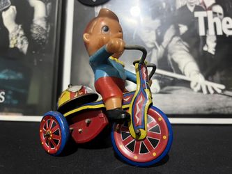 Pinocchio on Tricycle Wind-Up 