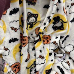 Hello Kitty Halloween Robe