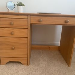 Cute wood  writing desk