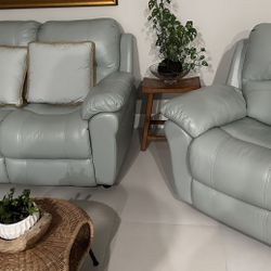 Love Seat And Recliner 