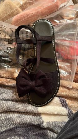 Women’s Black Sandals