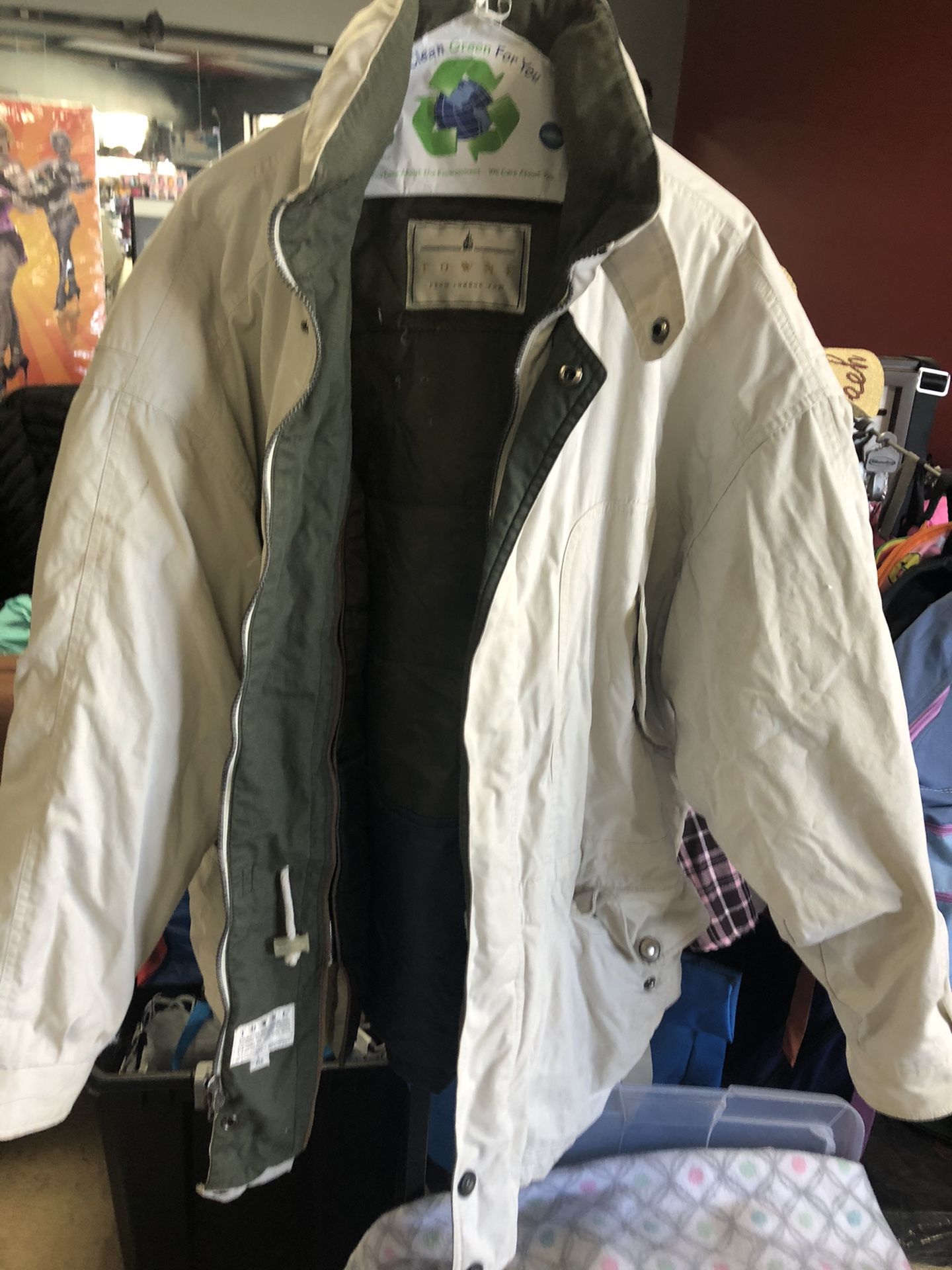 Towne Jacket Size Large Fully Lined