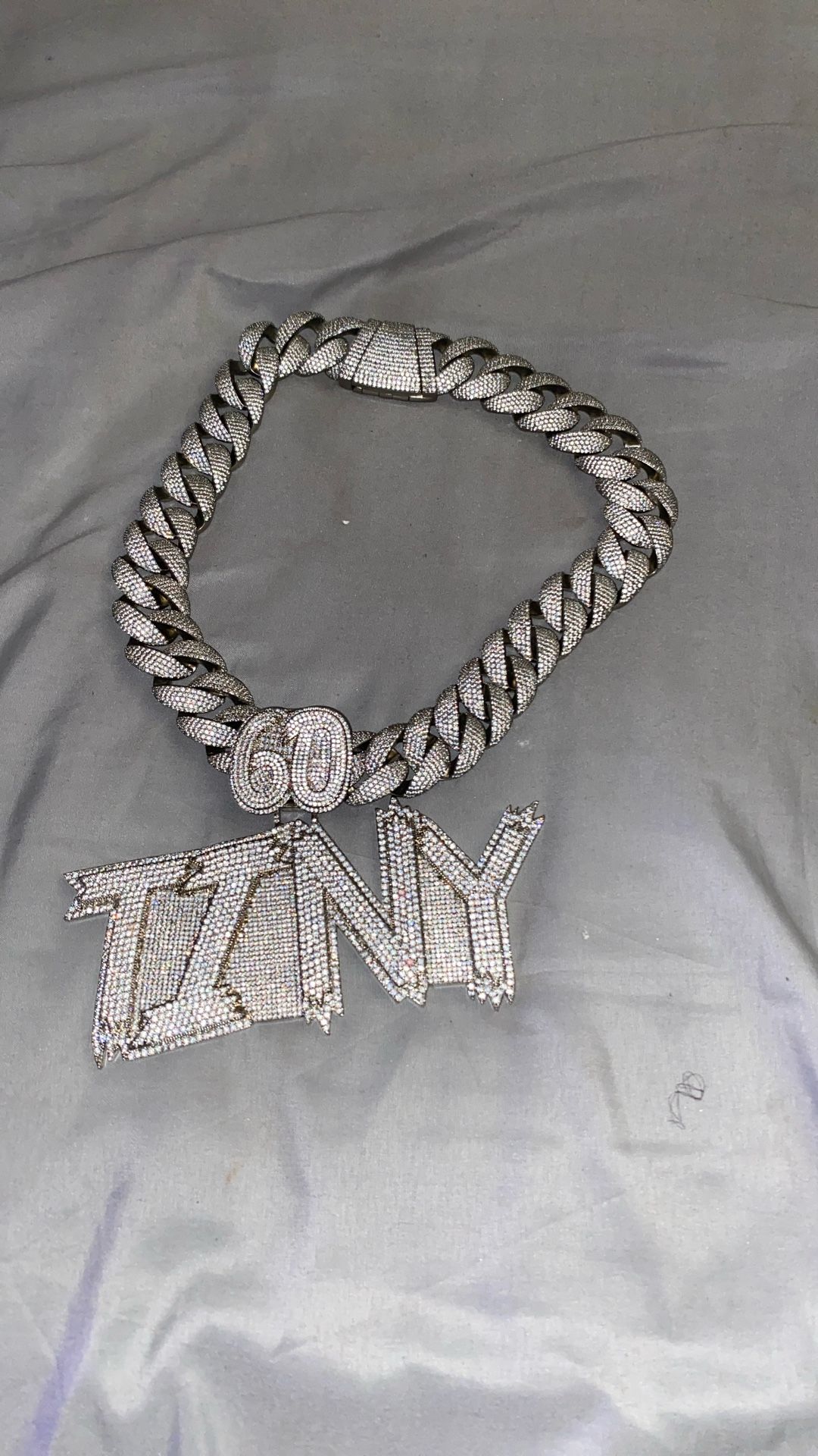 My custom vvs chain