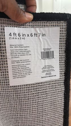 Black Floor Rug