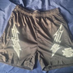 EE Shorts Size Medium Brand New 1of1
