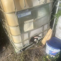 250 Gal Tank Good For Car Wash Or Pressure Cleaning