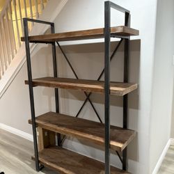 FREE Wooden Shelf