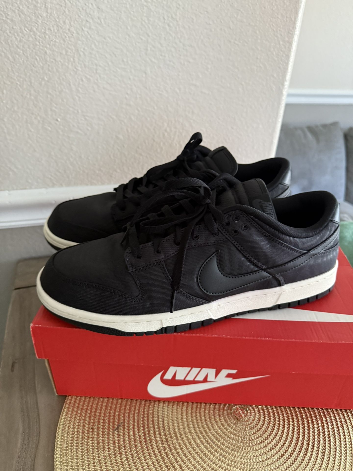 Nike Dunk Low Retro Sz 12 Excellent Condition