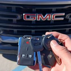 Llaves De Autos / Car Keys And Remotes