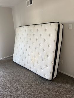 Queen mattress
