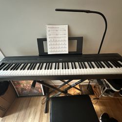 Yamaha P71
