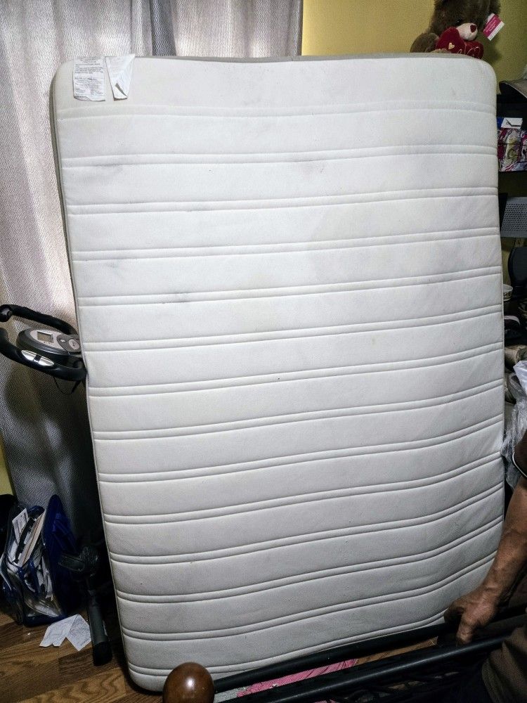 MATTRESS FULL AND TWIN