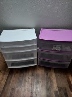 Plastic organizers