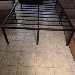Full Size Heavy Duty Platfom bed with under bed storage