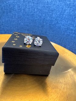 2ct moissanite diamond Earring with s925 sterling silver