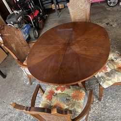 Dining Table (4) Chairs  ☆OBO☆