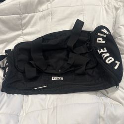 victoria’s secret gym bag 
