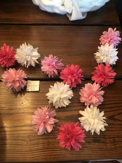 Hobby lobby flower decor strand new w tags