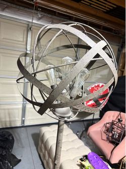 Metal floor lamp
