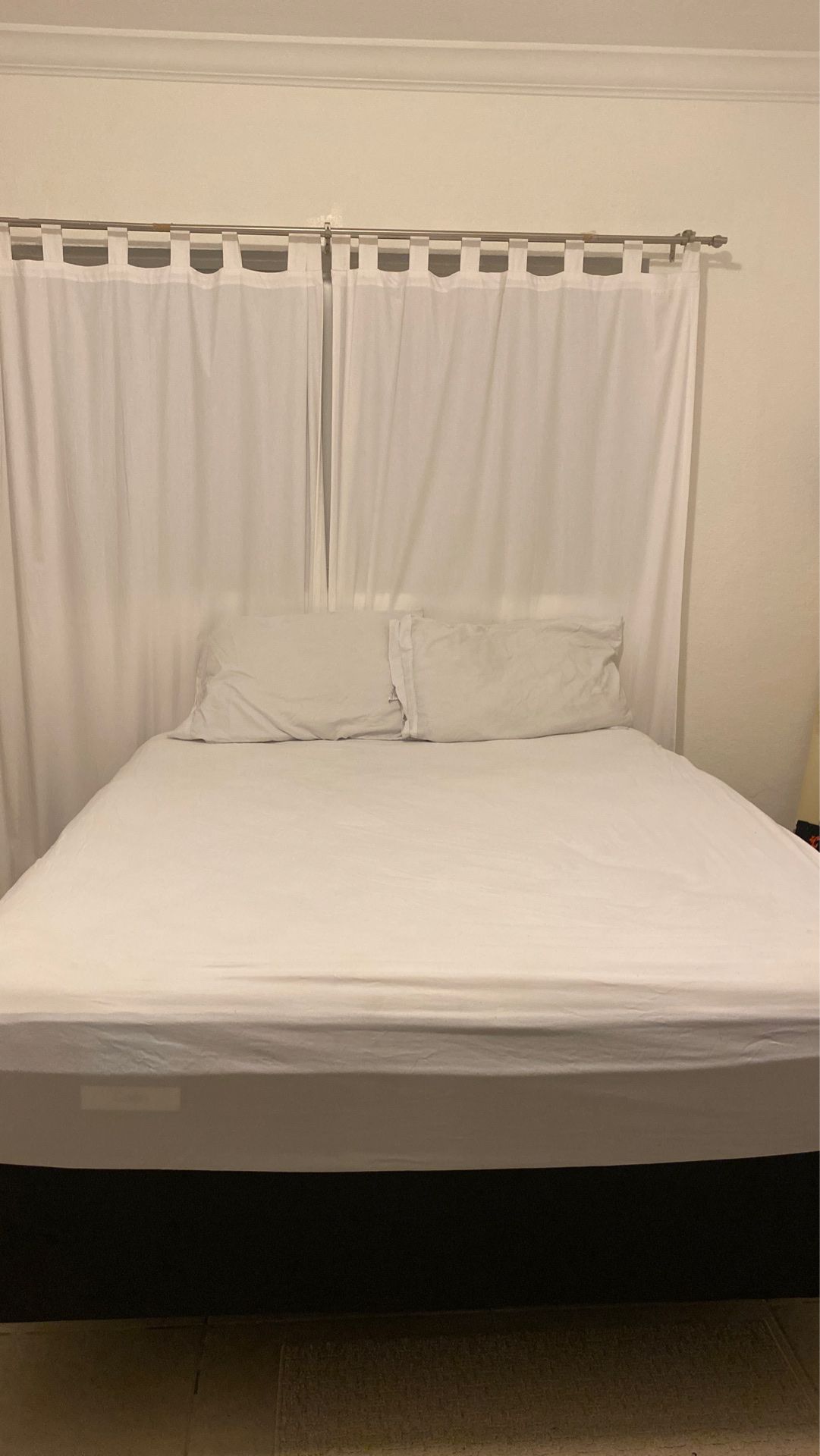 2019 (Queen, includes bed frame)