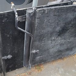 A/C Condensor Nissan Titan/Armada