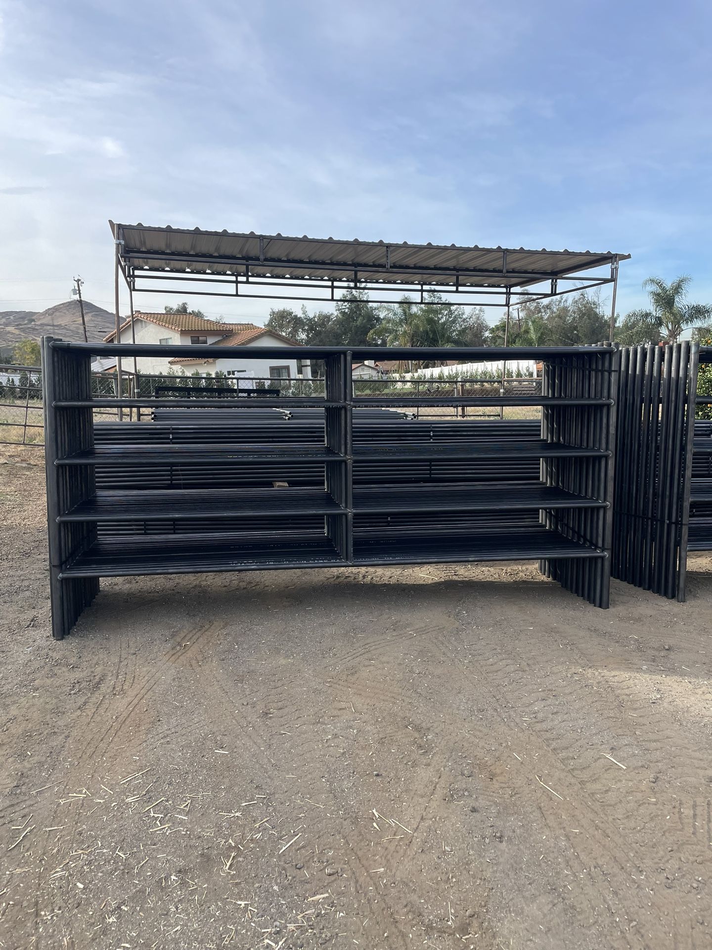 Horse Panels (Brand New) Stalls, Round Pens, Arenas, Gates, Doors, Pipe Corral, Shelter