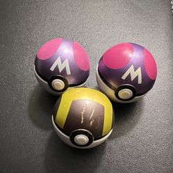 Bandai 1.5” Masterballs, Ultraball