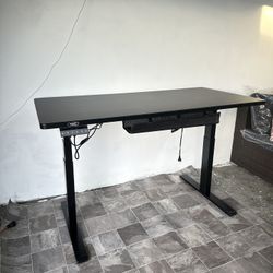 55x28in Power Lift Height Adjustable Standing Desk 