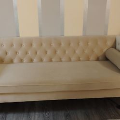 Couch Beige
