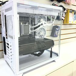 9070 XT 1TB 16gb Ram 