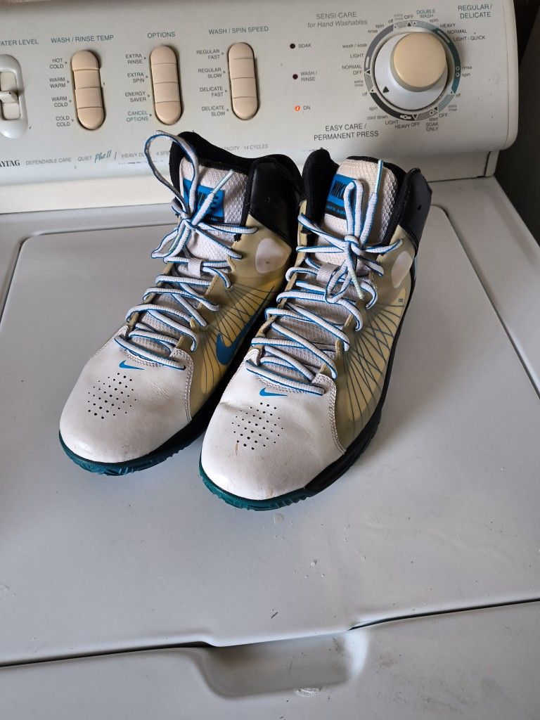Nike | Shoes | Nike Air Max Actualizar Ll Fluir Basketball White Nike-Air-Max-Actualiz