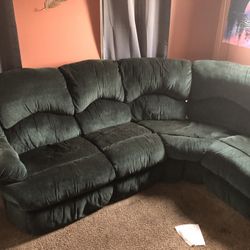 Green U-shaped Recliner Secional