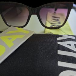 Womens Quay Sunglasses