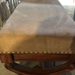 Ottoman/ Bench Love Seat 