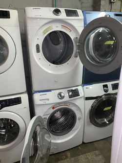 SAMSUNG front load washer and electric dryer in excellent conditions with 4 months warranty