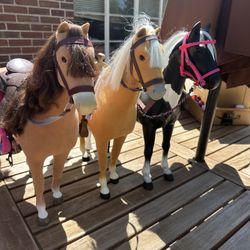 AMERICAN GIRL DOLL HORSES (2) And OFFBRAND (1)