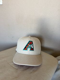 Arizona Diamond Backs Fitted Hat