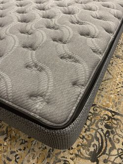 Hybrid Mattresses Queen Boxspring And Bed Frame Rails