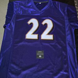 Derrick Henry Signed Jersey