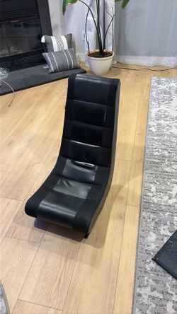 Gaming chair