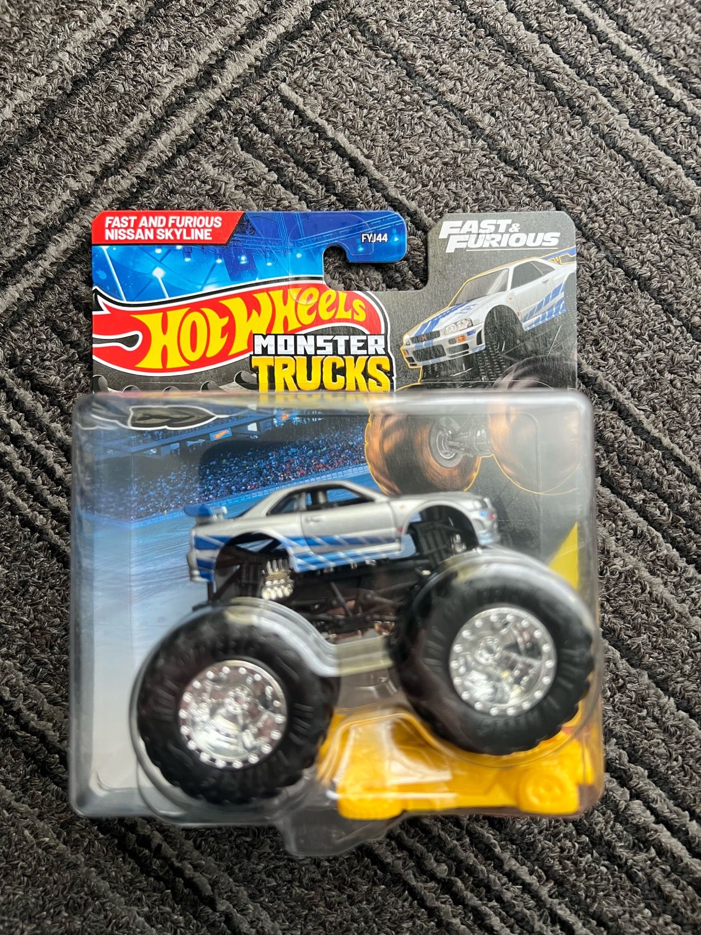 Hot Wheels Gray Nissan Skyline GT-R R34 Monster Truck – Brand New | 2F 2F