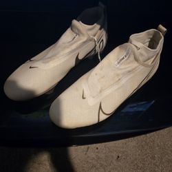 Vapor 360 Pro Cleats (Lightly Used)