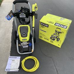 RYOBI PRESSURED WASHER 2500 Psi ELECTRIC 120V