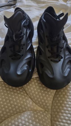 Adidas adiFom Q Sbeaker