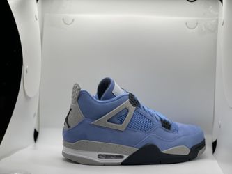 Jordan 4 Unc
