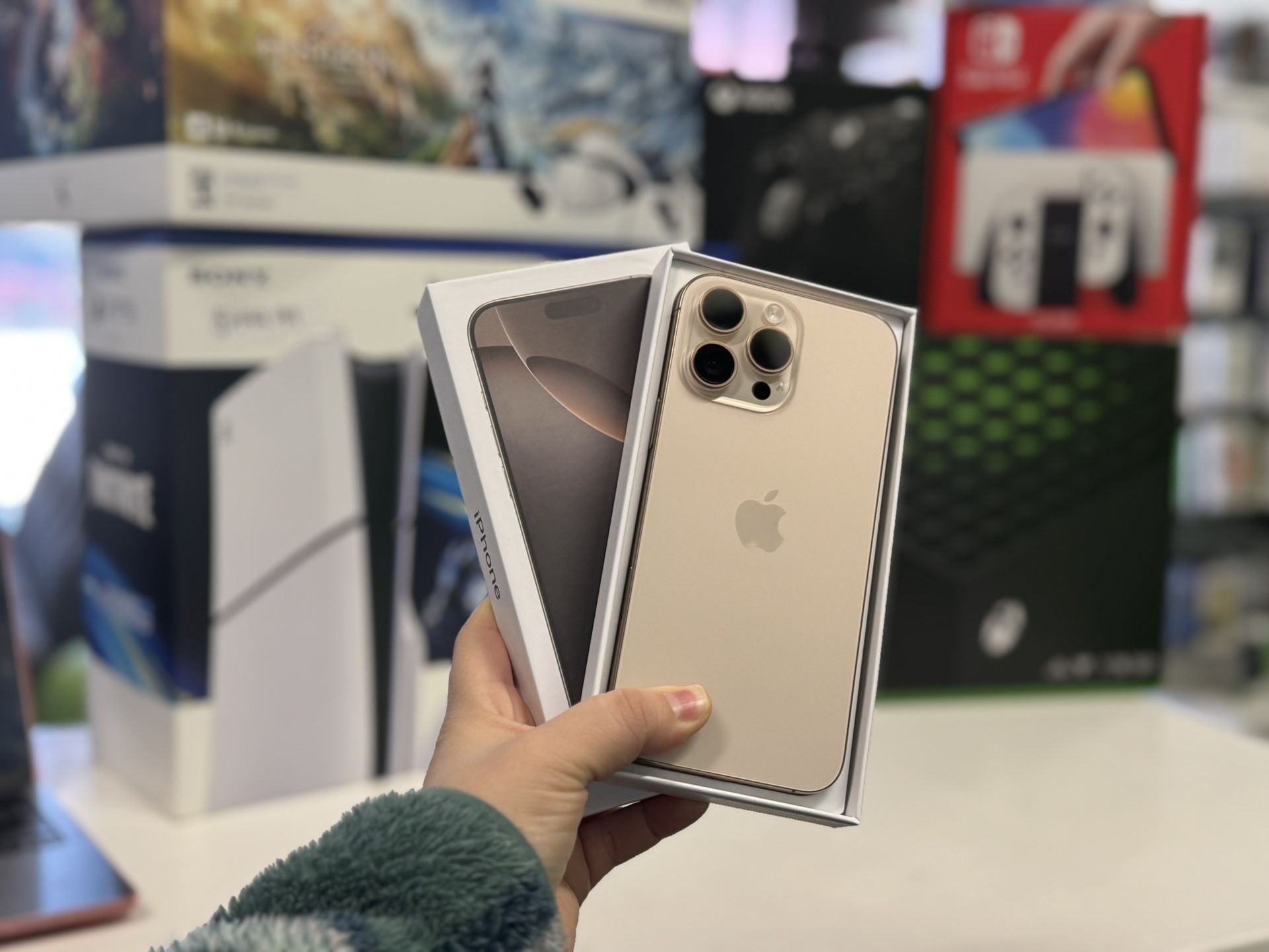 16 PRO MAX $1099 NOW APRIL 1ST