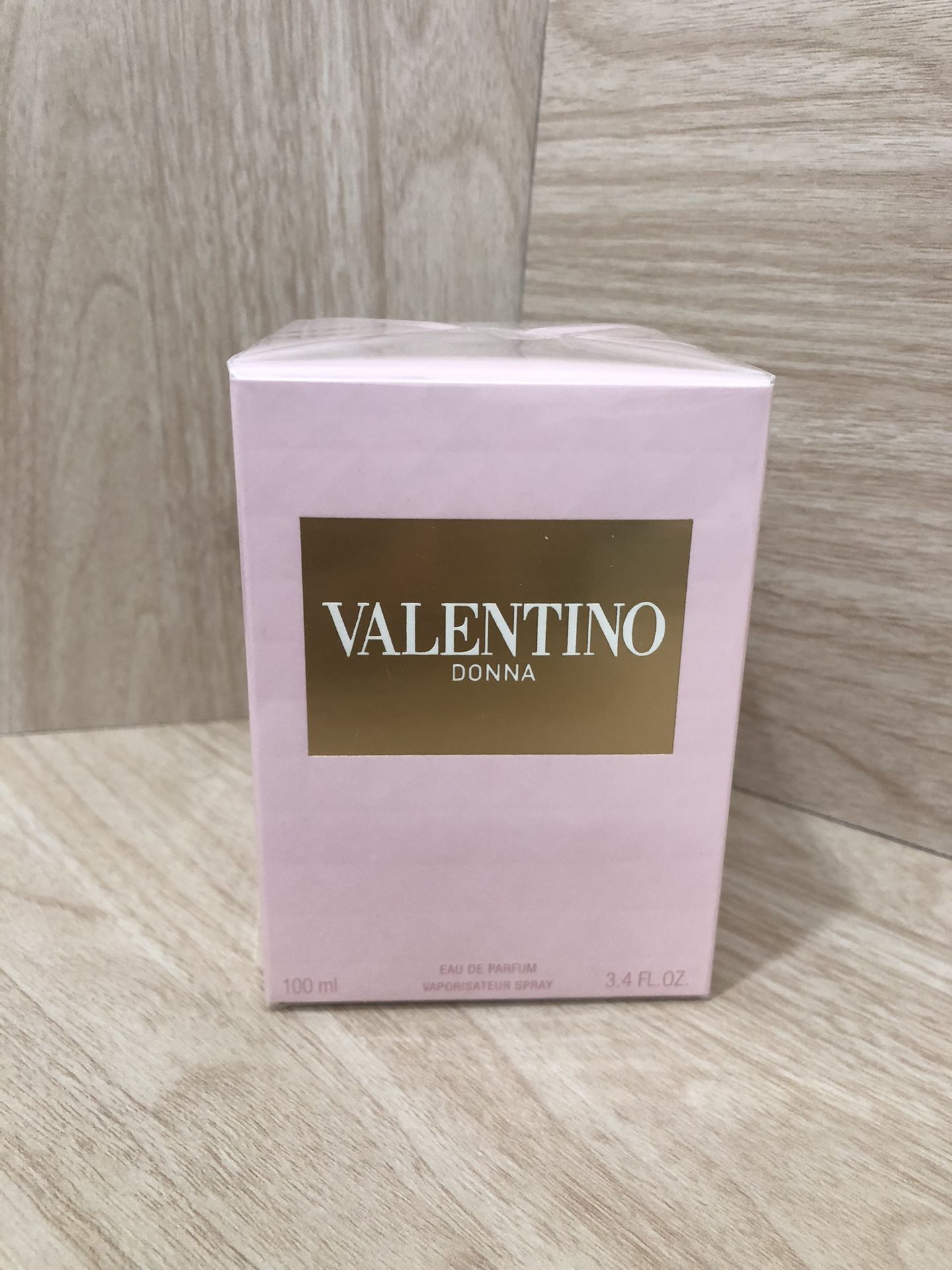Valentino Donna Perfume